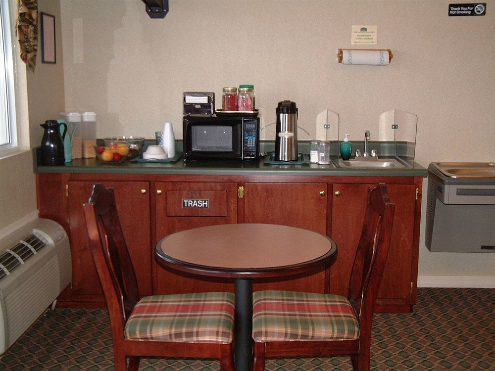 Deerfield Inn And Suites - Fairview Dış mekan fotoğraf