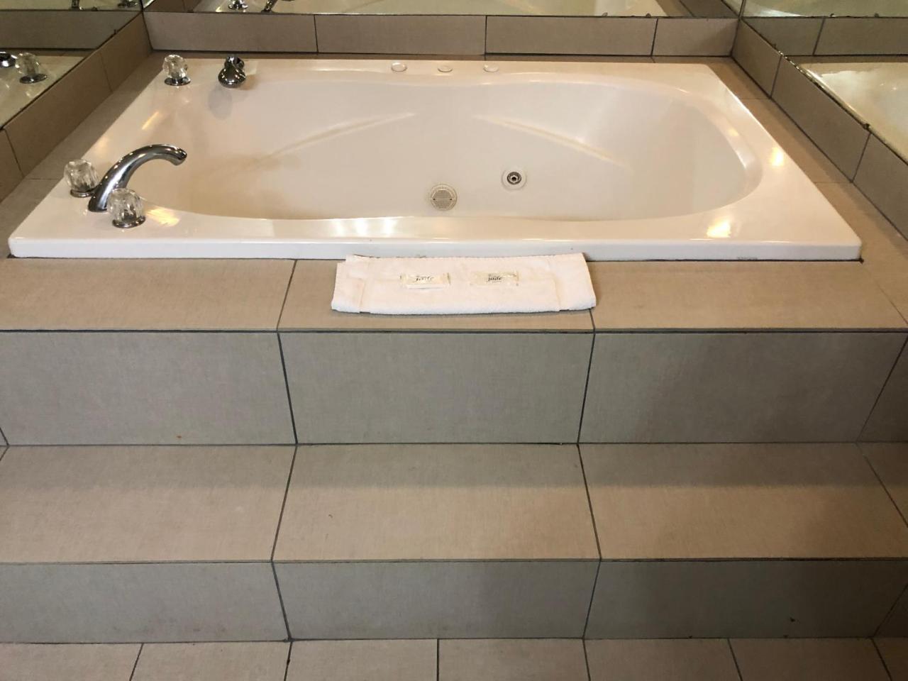 Deerfield Inn And Suites - Fairview Dış mekan fotoğraf