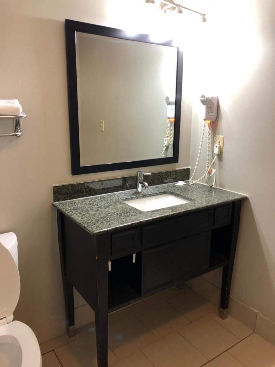 Deerfield Inn And Suites - Fairview Dış mekan fotoğraf