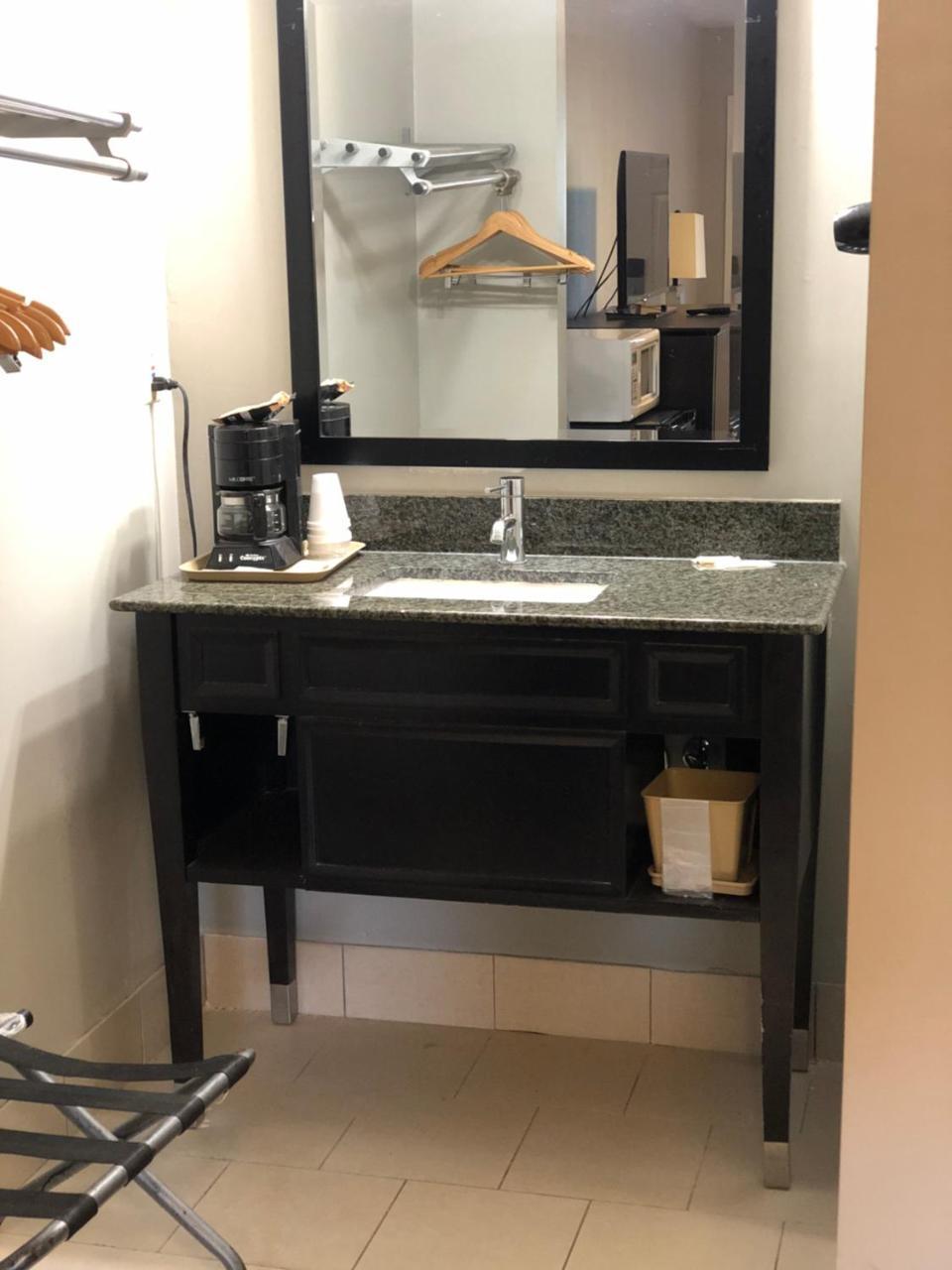 Deerfield Inn And Suites - Fairview Dış mekan fotoğraf