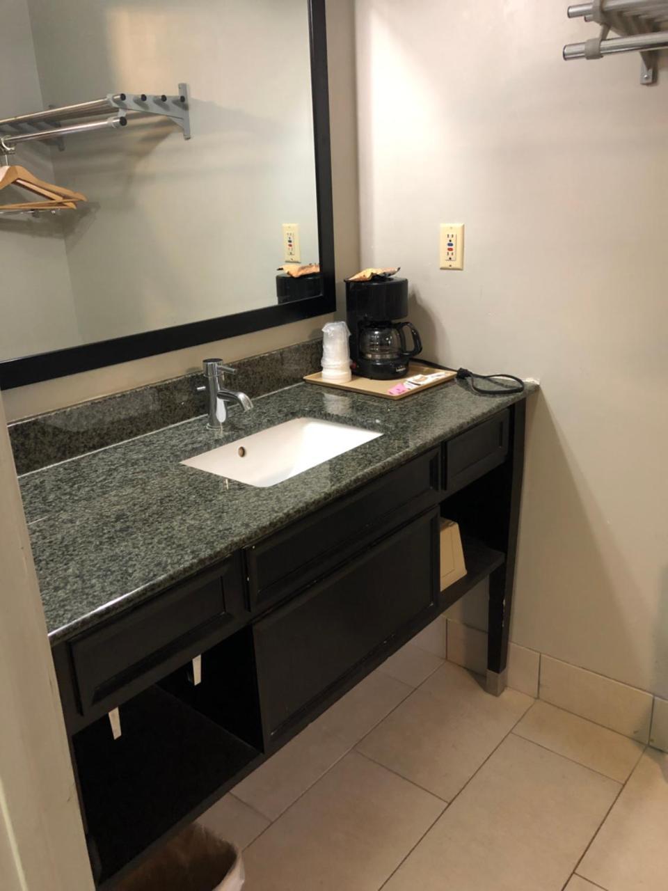 Deerfield Inn And Suites - Fairview Dış mekan fotoğraf